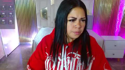 Snapshot of martina_tay chatting on May 4, 2026, 3:13 am Hey im martina online show from May 4, 2026, 3:13 am
