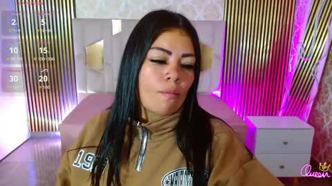 Snapshot of martina_tay chatting on May 17, 2026, 3:15 am Hey im martina online show from May 17, 2026, 3:15 am