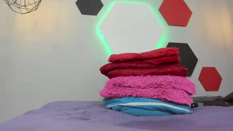 Martina online show from January 1, 2025, 1:05 pm