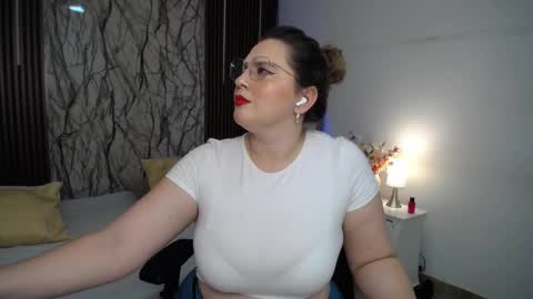 Martina  online show from February 14, 2025, 3:54 am