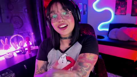 Val online show from December 21, 2024, 4:41 am