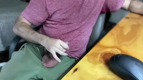 Snapshot of martincito22xl chatting on February 28, 2025, 3:37 pm Martincito online show from February 28, 2025, 3:37 pm