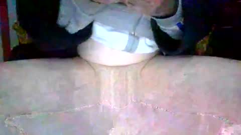 martingiles777 online show from November 17, 2025, 11:16 am