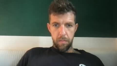 Snapshot of martinmagic467659 chatting on October 23, 2025, 9:30 am martinmagic467659 online show from October 23, 2025, 9:30 am