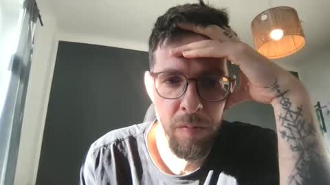 Snapshot of martinmagic467659 chatting on January 19, 2026, 9:46 am martinmagic467659 online show from January 19, 2026, 9:46 am