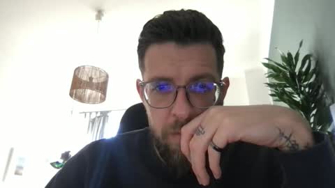 Snapshot of martinmagic467659 chatting on March 2, 2026, 1:18 pm martinmagic467659 online show from March 2, 2026, 1:18 pm