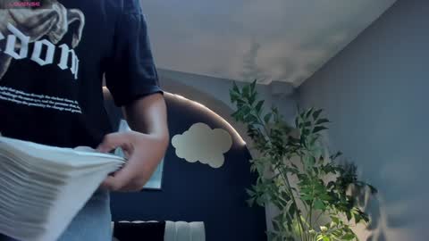 Martinna Bonnet online show from February 3, 2025, 10:25 am