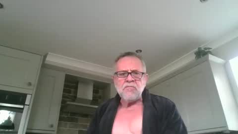 Snapshot of martinrgbxxxx chatting on October 11, 2025, 9:19 am martinrgbxxxx online show from October 11, 2025, 9:19 am
