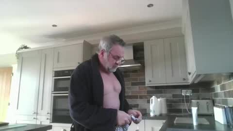 Snapshot of martinrgbxxxx chatting on February 24, 2026, 9:40 am martinrgbxxxx online show from February 24, 2026, 9:40 am