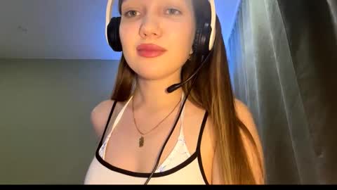 Emily online show from September 25, 2025, 7:17 pm