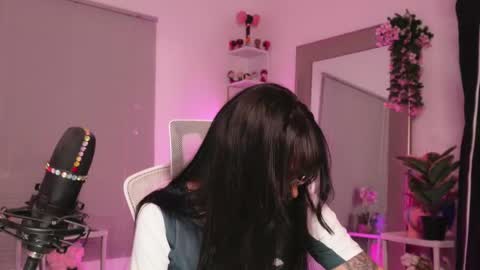 Snapshot of maru_chan_ chatting on October 2, 2025, 2:18 am INSTAGRAM Maruchan 02 online show from October 2, 2025, 2:18 am