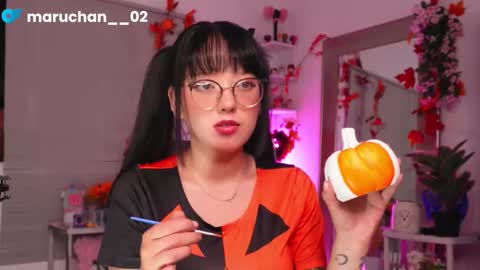 Snapshot of maru_chan_ chatting on October 17, 2025, 2:37 am INSTAGRAM Maruchan 02 online show from October 17, 2025, 2:37 am