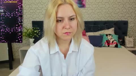 Snapshot of mary__bailey chatting on January 15, 2025, 7:48 am mary__bailey online show from January 15, 2025, 7:48 am