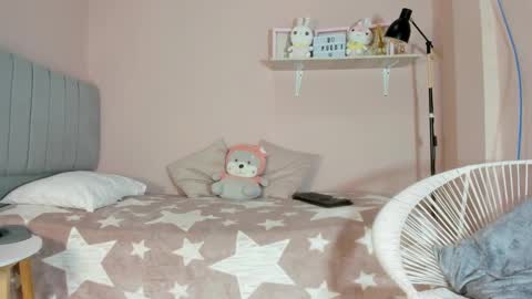 Snapshot of mary_cute9 chatting on October 7, 2025, 12:13 pm mary_cute9 online show from October 7, 2025, 12:13 pm