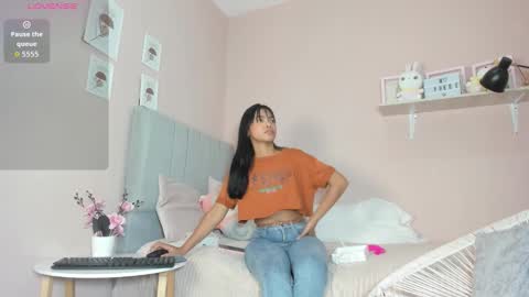 Snapshot of mary_cute9 chatting on October 23, 2025, 12:37 pm mary_cute9 online show from October 23, 2025, 12:37 pm