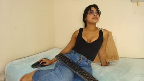 Snapshot of mary_cute9 chatting on June 24, 2026, 12:04 pm mary_cute9 online show from June 24, 2026, 12:04 pm