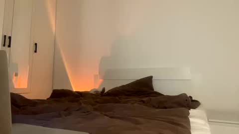 Mary online show from February 3, 2025, 5:18 am