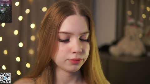 Snapshot of mary_hope_u chatting on December 22, 2024, 6:17 am Mary online show from December 22, 2024, 6:17 am