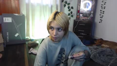                      100   online show from February 7, 2025, 9:04 pm