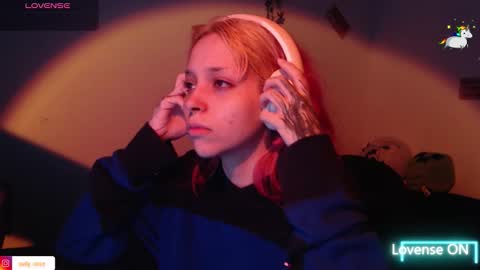                      100   online show from December 3, 2025, 10:13 am