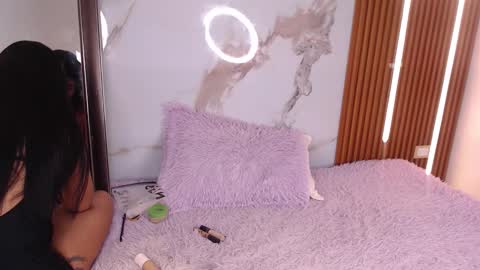 Hi guys im Mary  online show from September 14, 2025, 12:48 pm