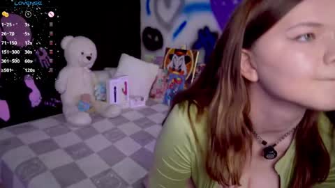 Mary online show from April 9, 2026, 5:29 pm