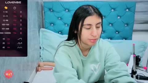 Snapshot of mary_mood_ chatting on November 5, 2025, 10:48 am Mary Moon online show from November 5, 2025, 10:48 am