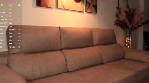 RebeCca online show from March 12, 2025, 11:12 pm