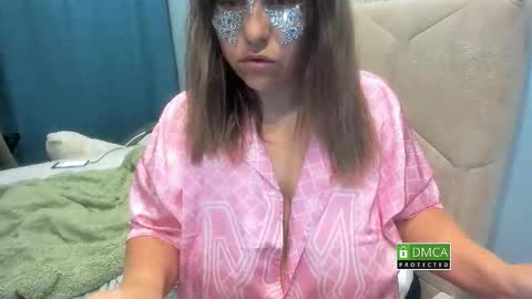 Snapshot of mary_touch chatting on November 2, 2025, 1:13 pm mary_touch online show from November 2, 2025, 1:13 pm