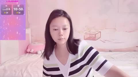 Snapshot of mary_uu chatting on October 27, 2025, 12:47 am mary_uu online show from October 27, 2025, 12:47 am