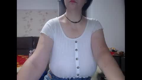 Mary online show from October 27, 2025, 3:54 am