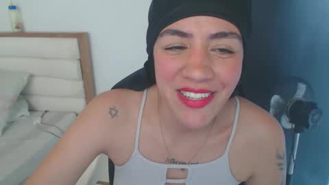 maryam_arabicmilk online show from February 15, 2025, 5:17 pm