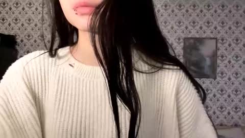 Sofia online show from December 21, 2025, 6:42 am