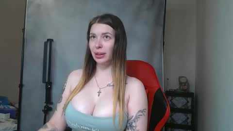 MaryHotLoves online show from October 4, 2025, 8:56 am