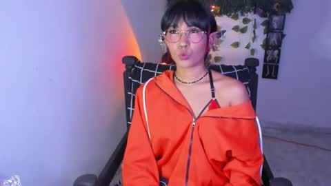 maria online show from October 16, 2025, 7:59 pm