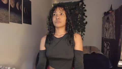 maria online show from December 5, 2025, 6:26 pm