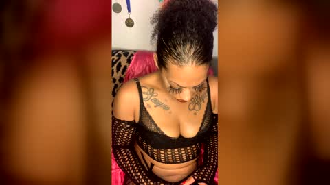Snapshot of maryjaneubadgirl chatting on June 9, 2026, 7:03 pm maryjaneubadgirl online show from June 9, 2026, 7:03 pm