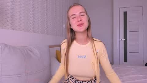 Mari online show from October 3, 2025, 6:32 am