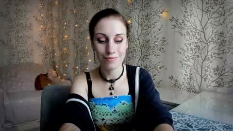 Mary Lou online show from September 16, 2025, 6:25 am