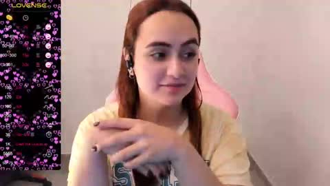 Dulce Maria online show from February 27, 2025, 5:13 am