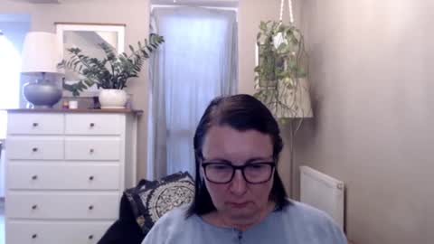 Mary online show from September 13, 2025, 12:16 pm