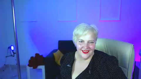 marymogan online show from September 13, 2025, 4:40 pm