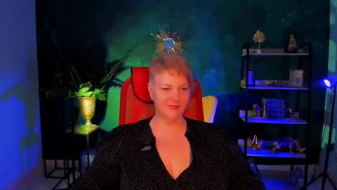 marymogan online show from November 7, 2025, 8:47 am