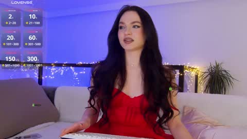 Marina online show from December 31, 2024, 4:46 pm