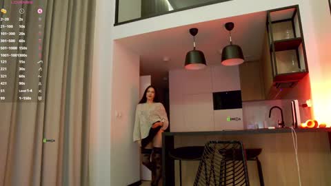 Marina online show from February 8, 2025, 4:36 pm