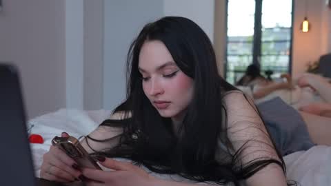 Snapshot of marypsiss chatting on April 29, 2026, 5:30 pm Marina online show from April 29, 2026, 5:30 pm