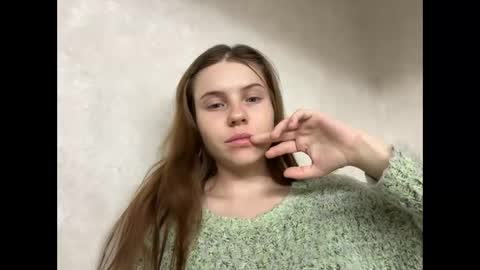 Snapshot of maryyourr chatting on November 14, 2025, 8:29 pm MaryYourr online show from November 14, 2025, 8:29 pm