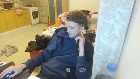 Snapshot of mash_potatoes_are_good chatting on October 19, 2025, 5:13 pm mash_potatoes_are_good online show from October 19, 2025, 5:13 pm