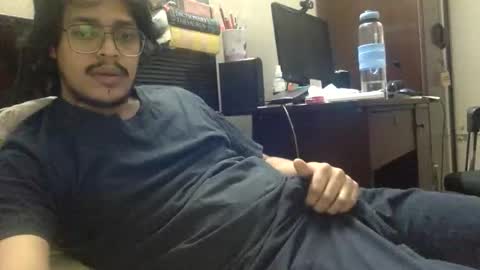 Snapshot of mashup2 chatting on December 4, 2025, 11:46 pm mashup2 online show from December 4, 2025, 11:46 pm