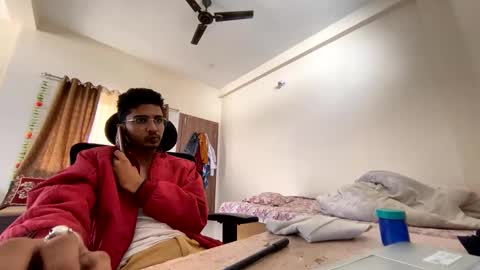 Mask Boy online show from December 5, 2024, 4:53 am